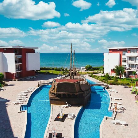 Privilege Fort Beach Apartments Sveti Vlas Exteriör bild