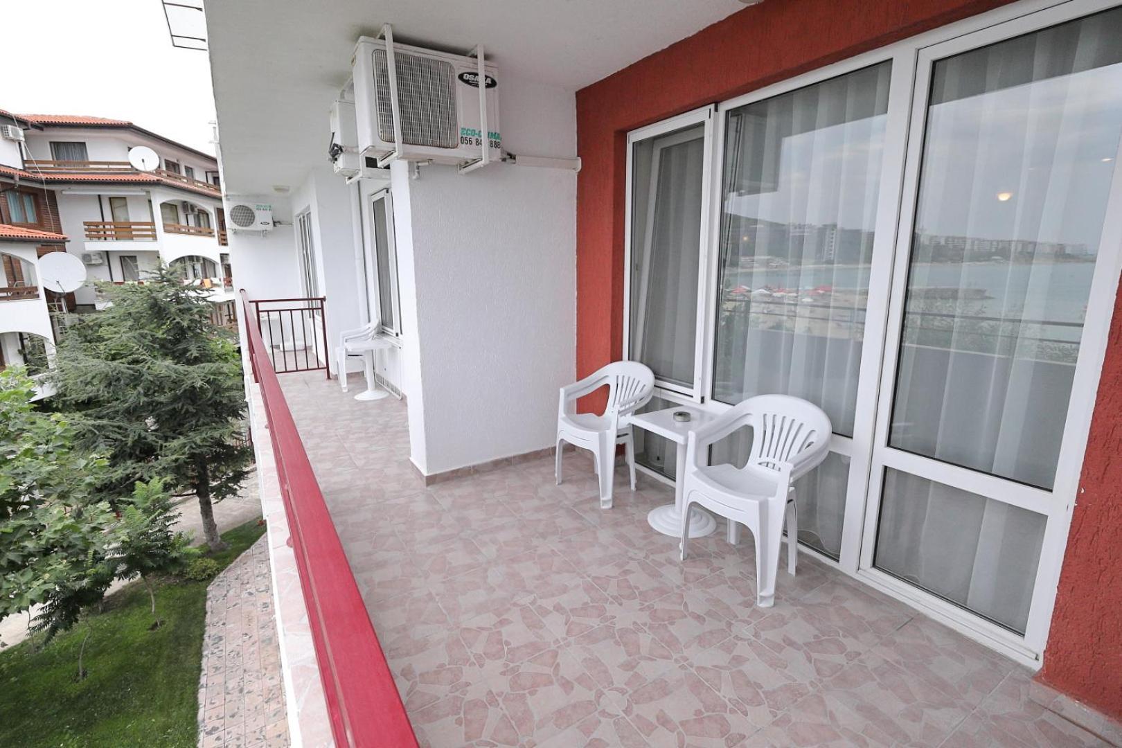Privilege Fort Beach Apartments Sveti Vlas Exteriör bild