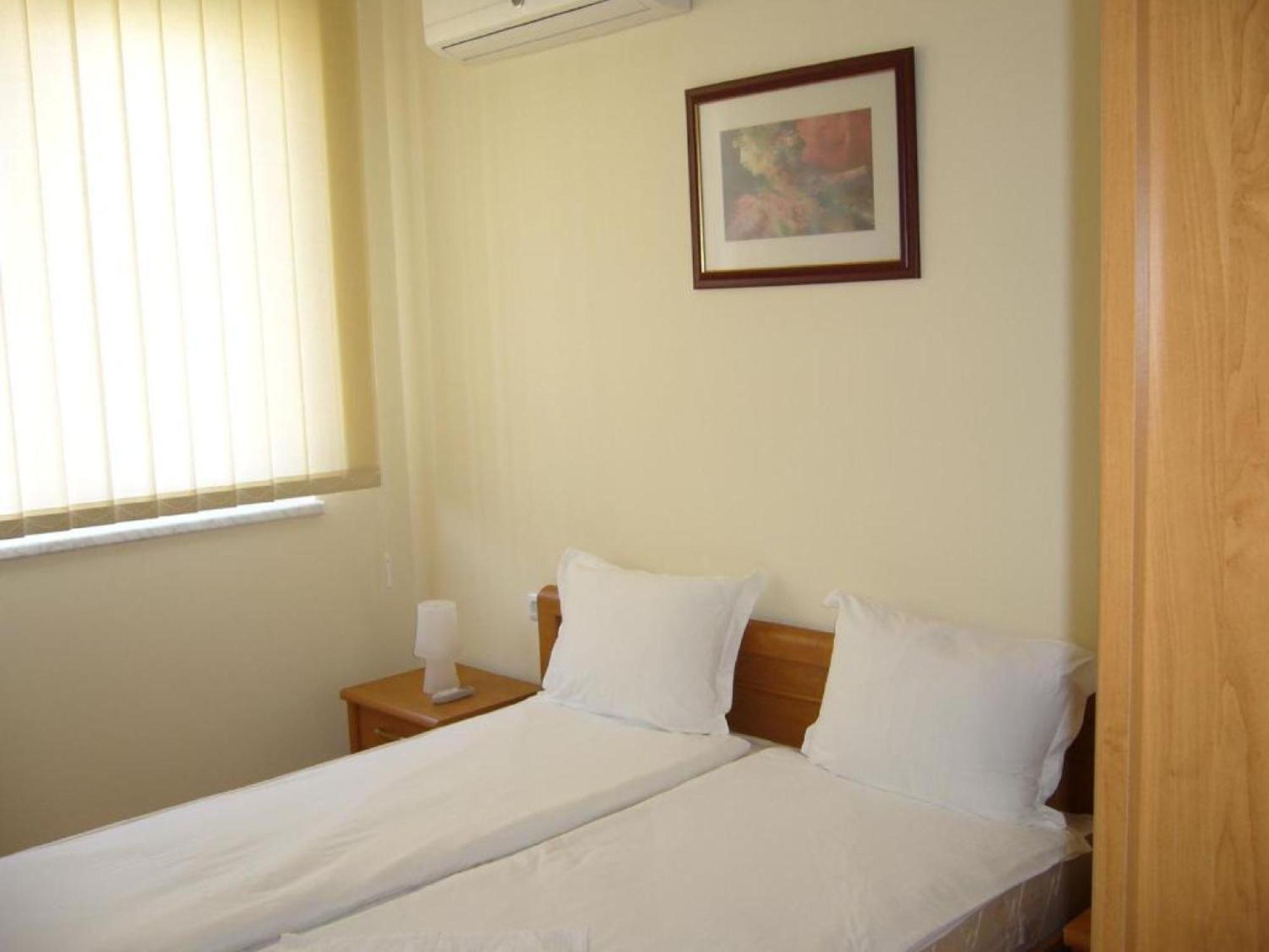 Privilege Fort Beach Apartments Sveti Vlas Exteriör bild